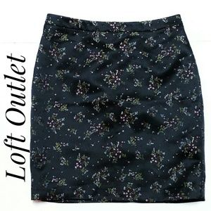 Loft Outlet Skirts - Loft Outlet Asian Print Black Satin Skirt Size 10 Loft Outlet Skirts - Loft Outlet Asian Print Black Satin Skirt Size 10